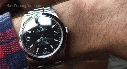 Học được gì khi tay đeo đồng hồ Rolex 6.000 USD mà vẫn không được chú ý