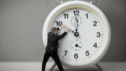 15 thói quen lãng phí thời gian cần loại bỏ ngay lập tức