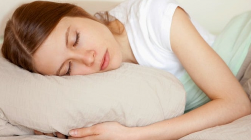 Ngủ bù lợi hay hại với sức khỏe